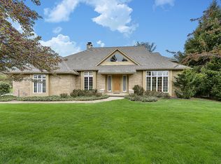 5696 Spring Hill Dr, Ann Arbor, MI 48105