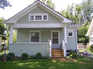 1006 S 2nd St, Fairfield, IA 52556