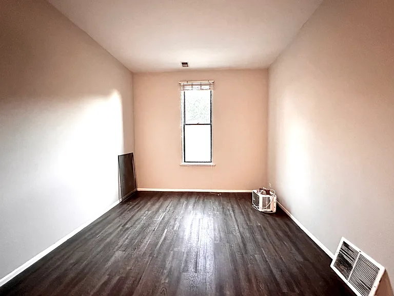 1800 N Halsted St #2A — Photo 9