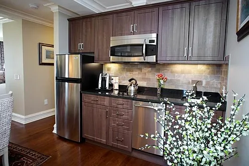 93 East Ave Photo 1