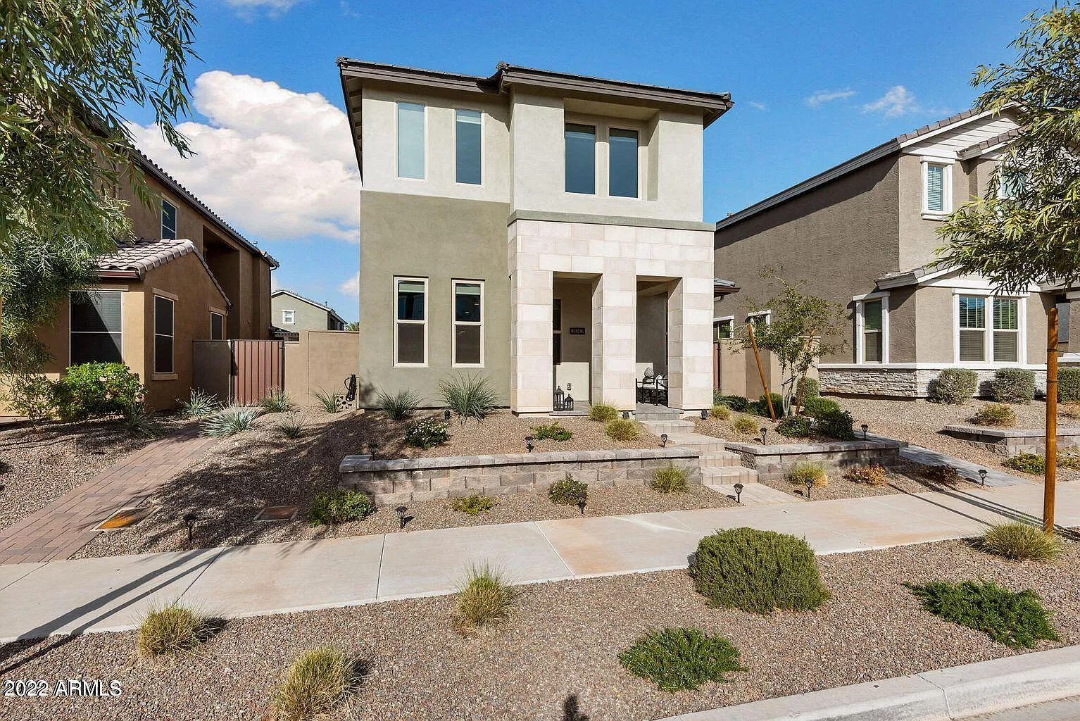 3 bed, 2.5 bath, 1940 sqft, $2,900 — Photo 3