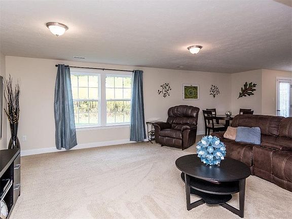5th image of 134 Dorsch Dr