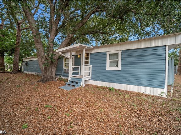 5th image of 8239 Sevigny Dr