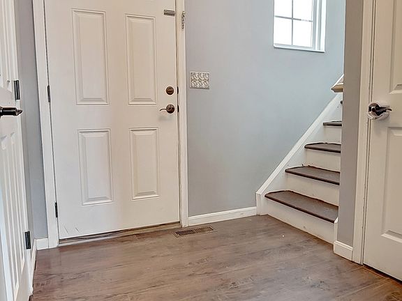 2nd image of 2308 Sunflower Ct