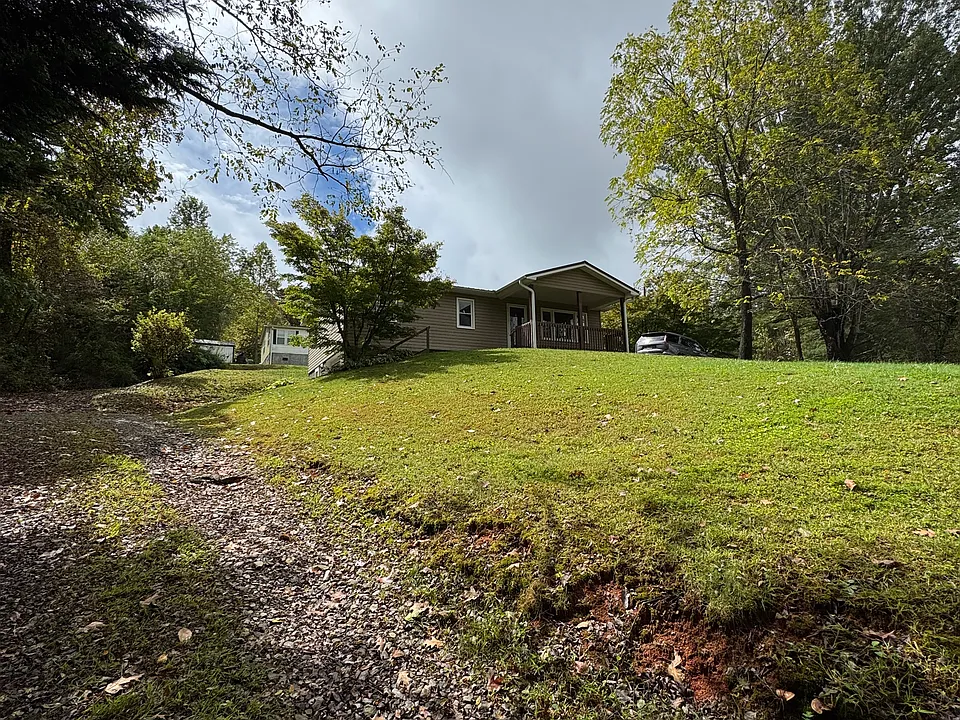 22 Gregory Hill Rd