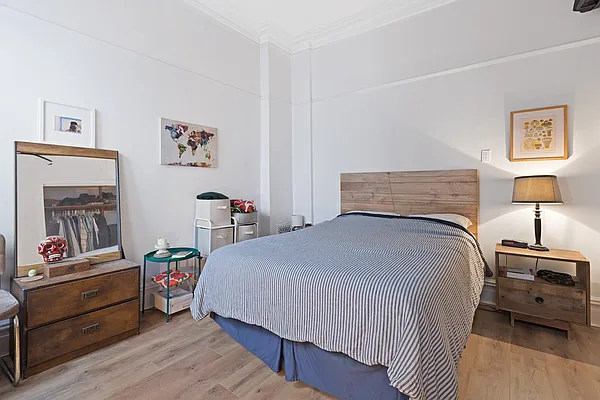 Rented by Compass | media 3