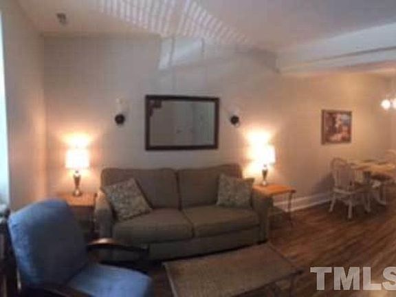 3rd image of 704 Hite St APT 6