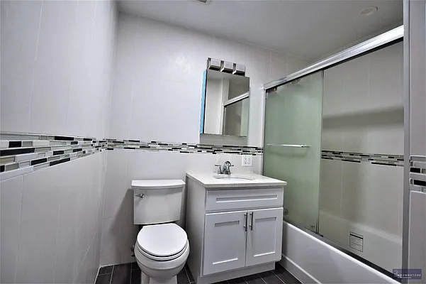 Rented by Brownstone Real Estate | media 31