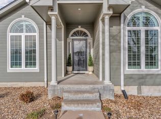 7710 SW 27th St, Topeka, KS 66614