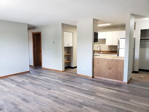 3rd image of 119 1st Ave NE #10