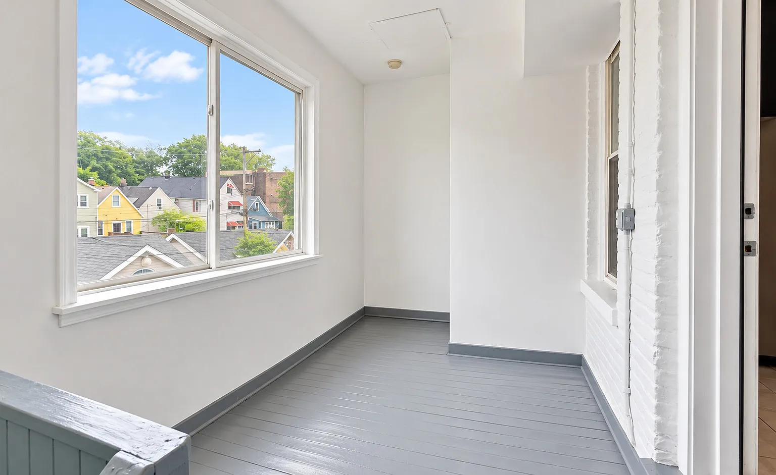 3 bed, $2,550 — Photo 4