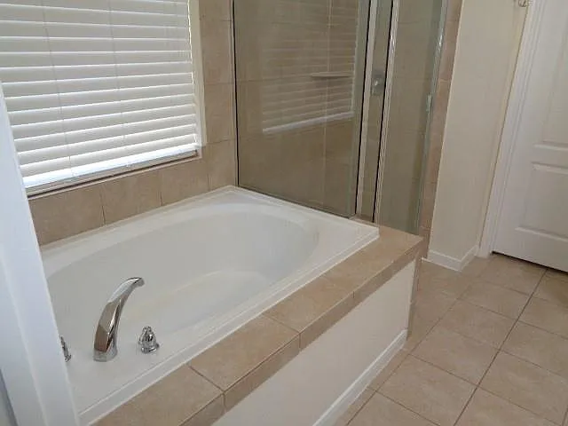 30034 Saw Oaks Dr — Photo 11