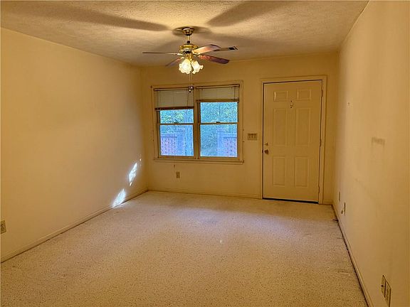 4th image of 1907 28th Ct
