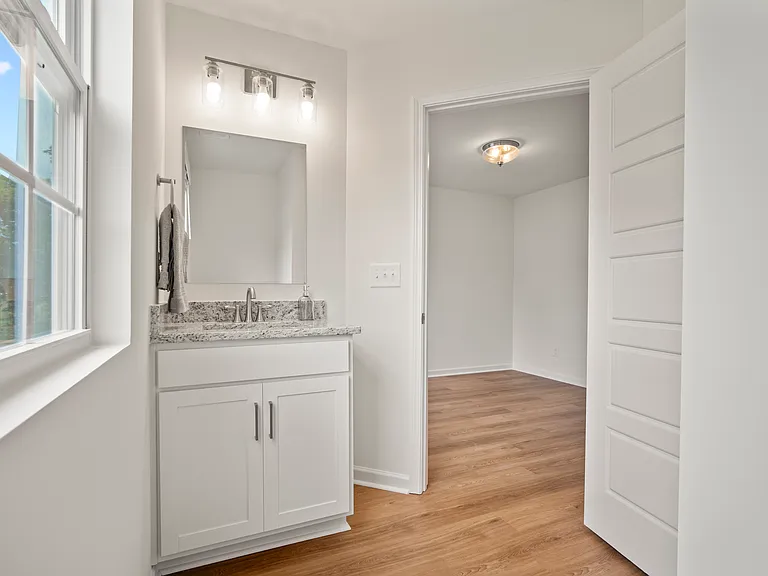 404 Beech St #1 — Photo 11