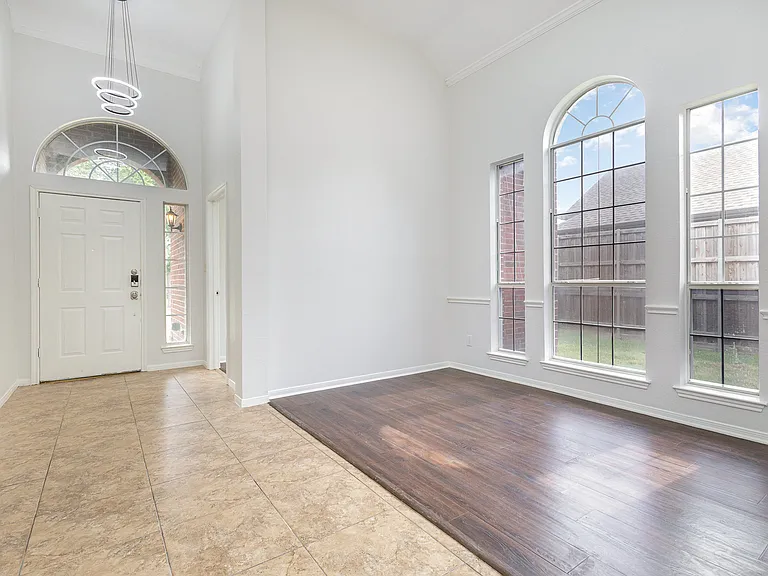 7318 Harbor Dr — Photo 11