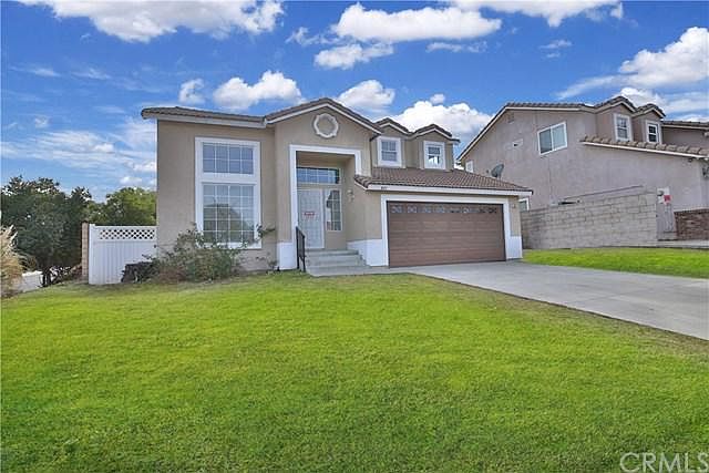 2nd image of 801 Solano Ct