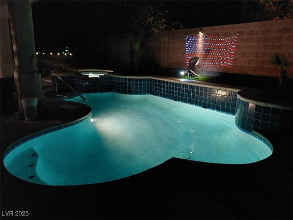 4th image of 5851 Magini Ave