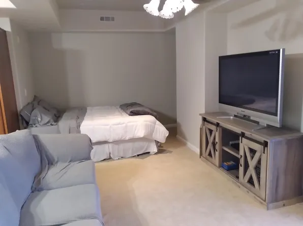 200 W 2nd St APT 413, Reno, NV 89501