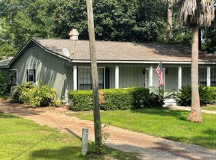 115 Leigh Cir, Daphne, AL 36526