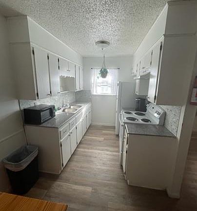 5th image of 1017 Parmer Ave #27440934e