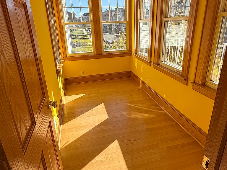 814 Vine St #2 — Photo 7
