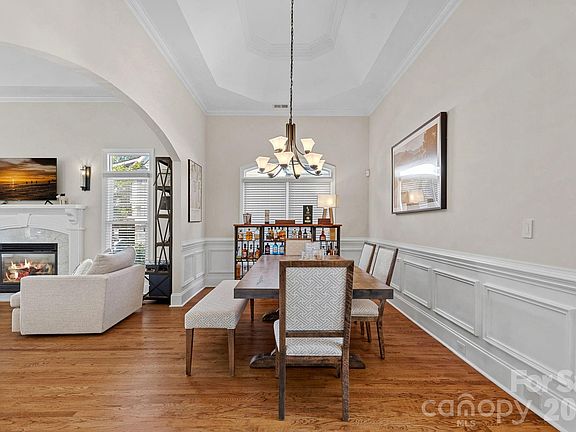 4th image of 1801 Withers Dr