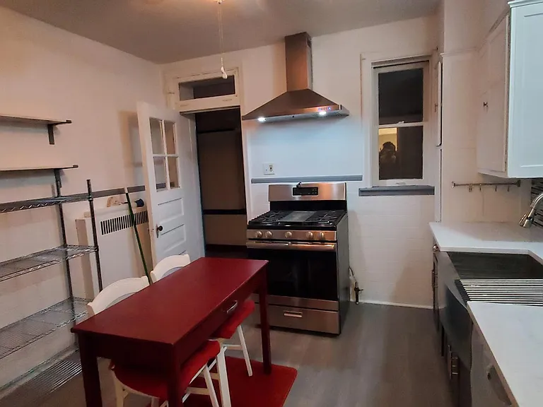 4945 Devonshire Ave #2 — Photo 6