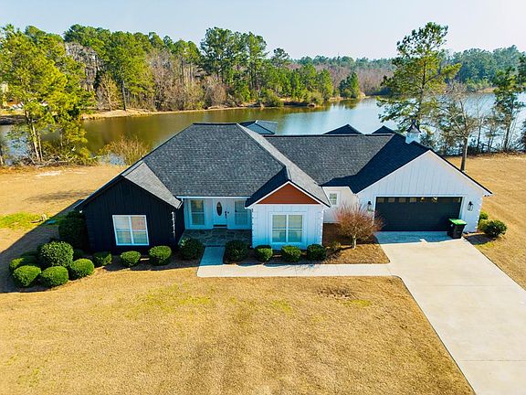 2nd image of 3236 Baymeadows Dr