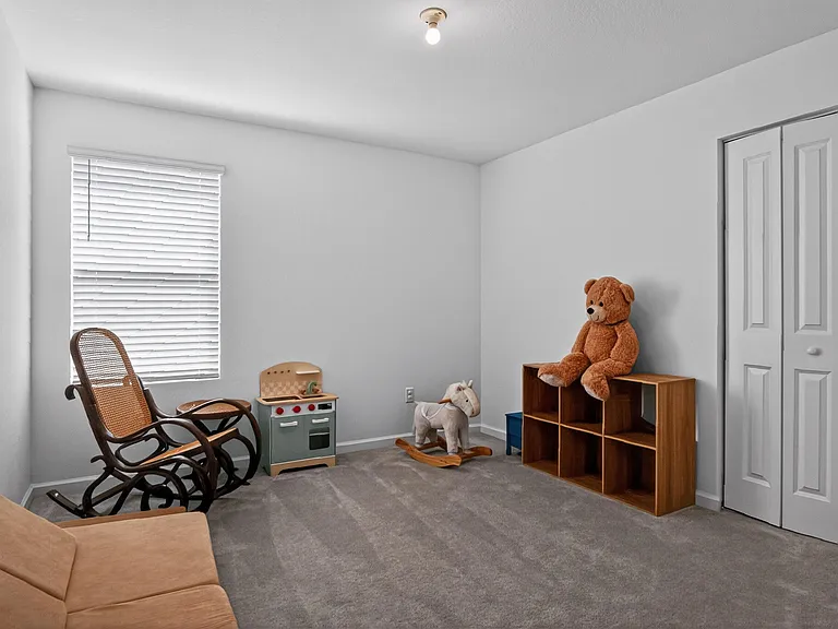 760 Carlyle Way — Photo 26