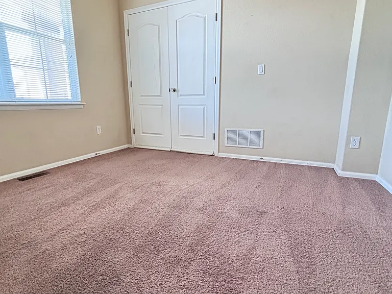 7628 Canyon Oak Dr — Photo 15