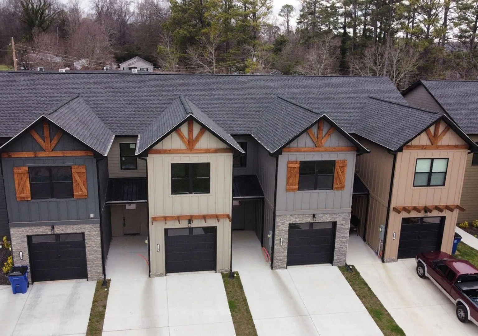 Brand New Townhome 3 bed 3 bath — Photo 1