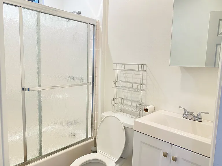 7436 N Ruffner Ave — Photo 5