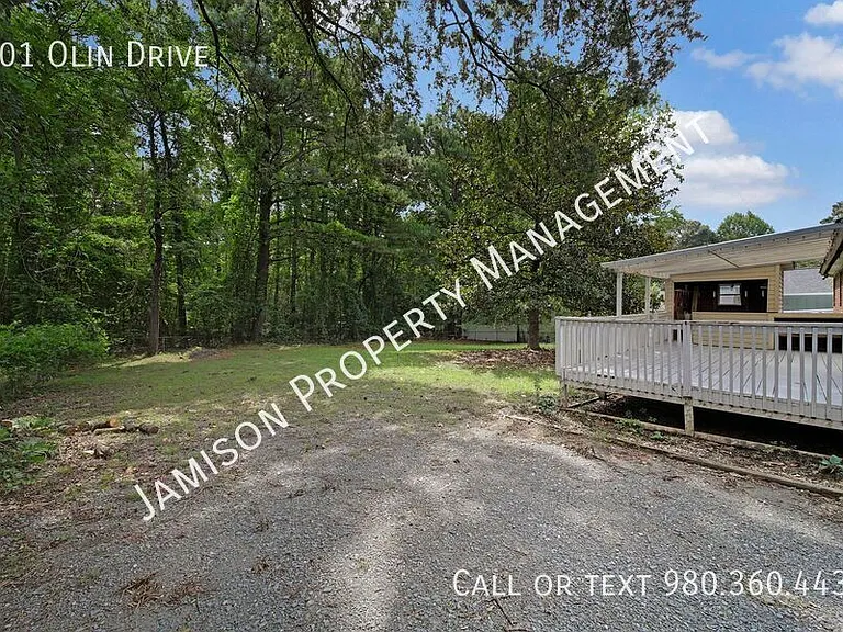 501 Olin Dr — Photo 24