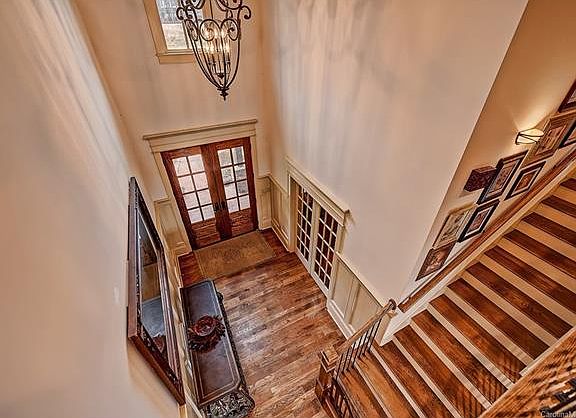 4th image of 161 Gainswood Dr