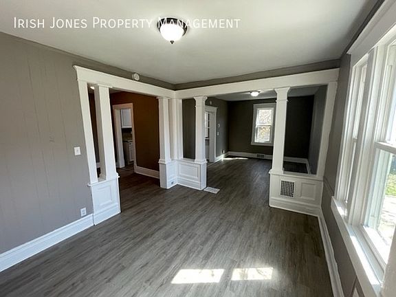 5th image of 52 Birch Pl