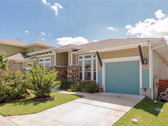 5th image of 10902 Brazoria Ln