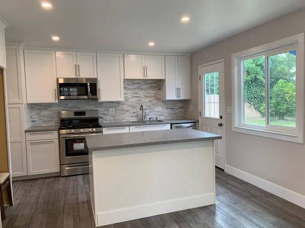 19611 Trident Ln, Huntington Beach, CA 92646