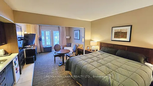 90 Highland Dr Photo 1