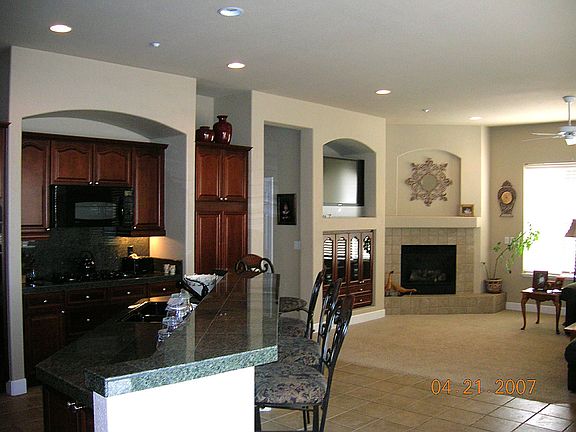 2nd image of 7568 Savant Ct