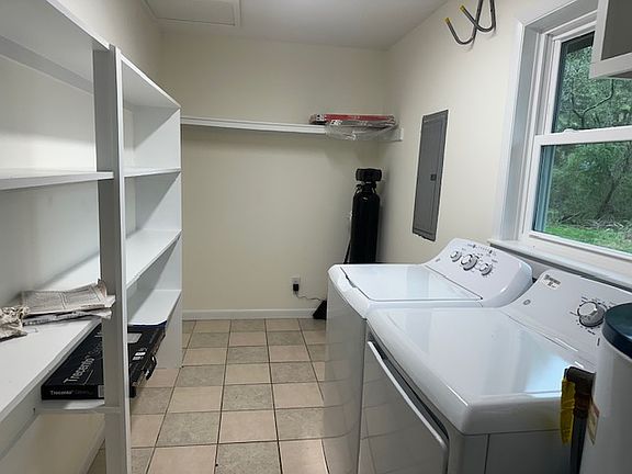 4th image of 205 Blackwood Road23 Whitehall Dr23 Dr