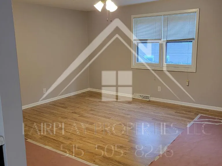 1820 Arlington Ave #2 — Photo 8