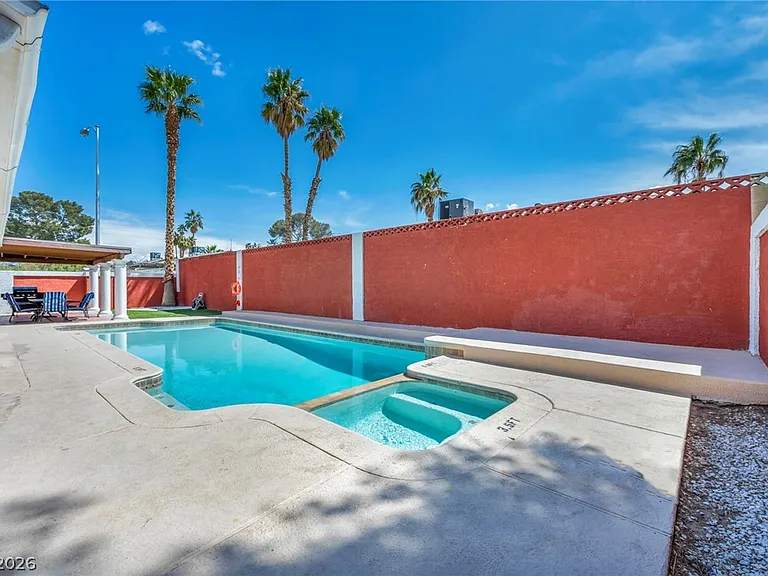2269 McCoig Ave — Photo 46