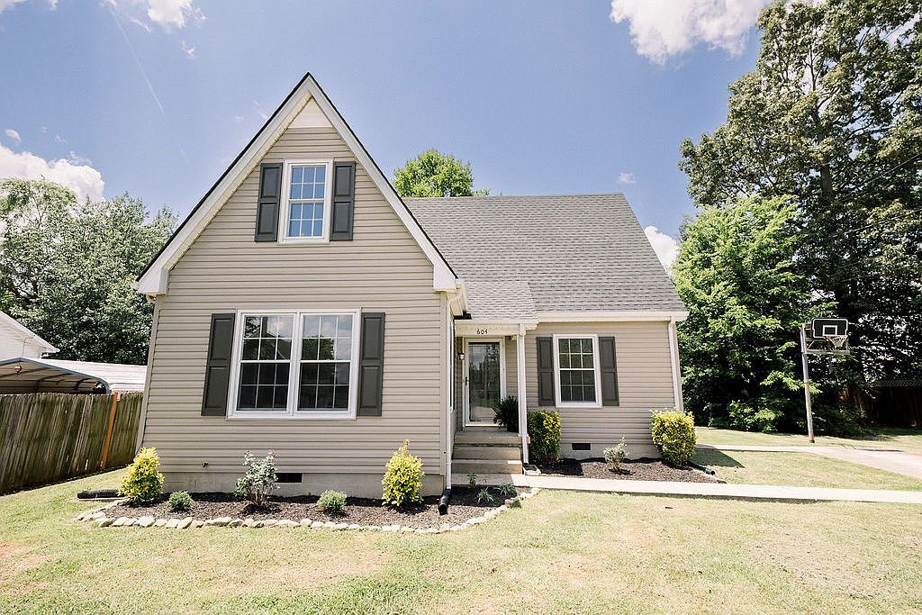 604 Wittland Dr - Property Image