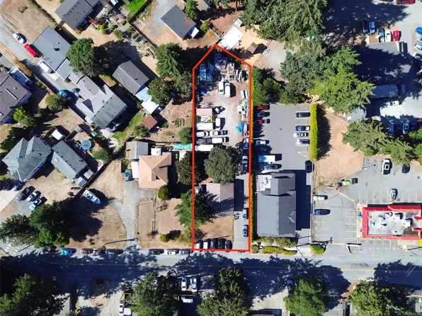 589 Ledsham Rd, Colwood, BC V9C 1J9