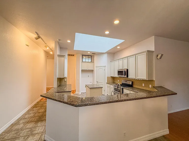 16908 Cactus Blossom Dr — Photo 10