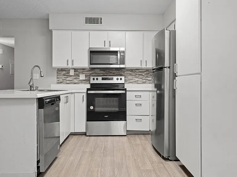Sedona Ridge Apartment Homes — Photo 2