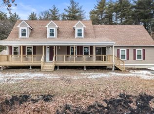 4 Alger Rd, Foxboro, MA 02035