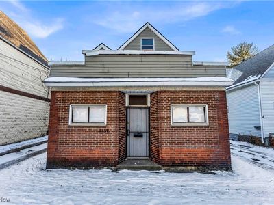 6632 Fleet Ave, Cleveland, OH, 44105