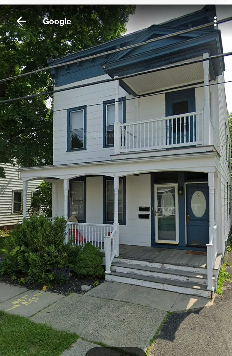 Building Photo - 59 Amity St #2