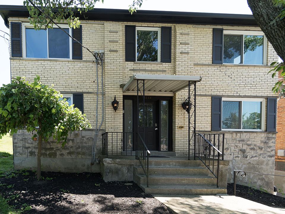 Electronic access to building